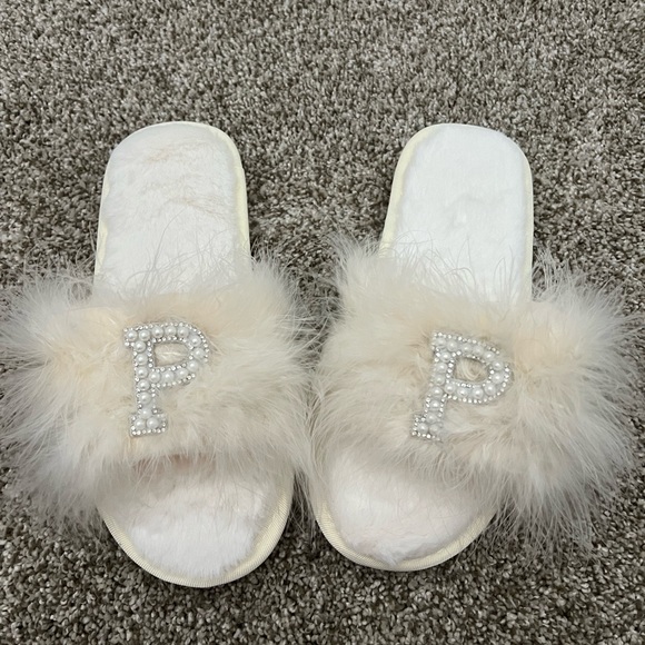 Shoes - Feather Slippers Initial P in Pearls